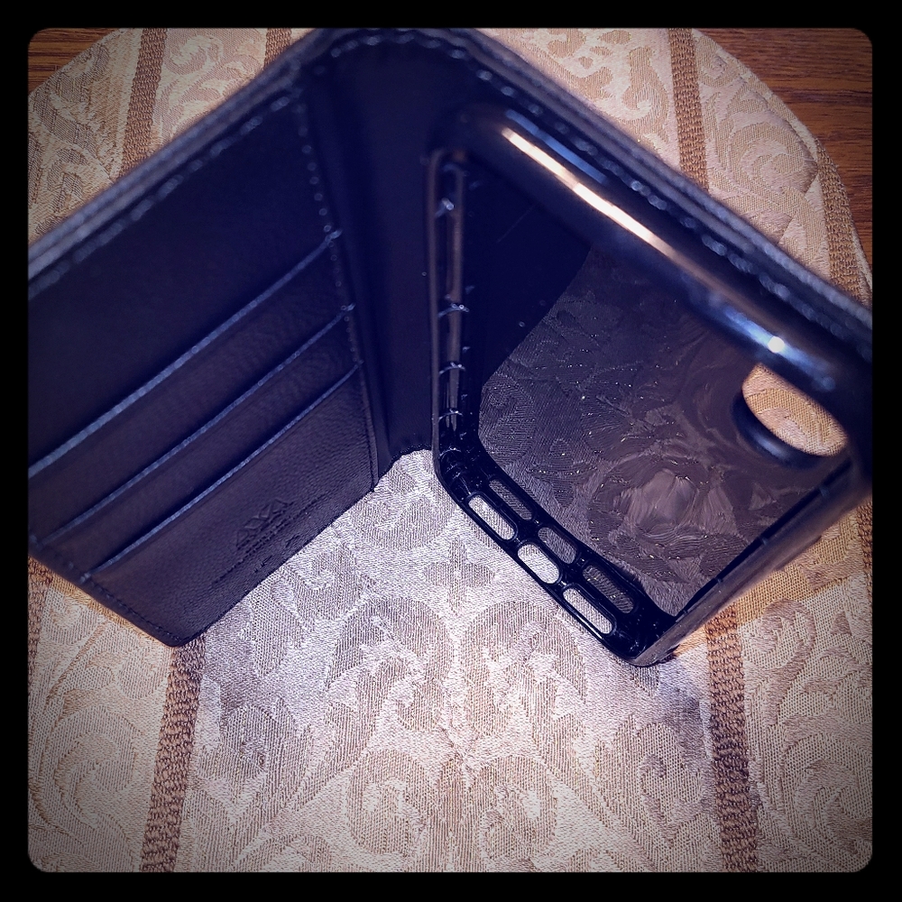 Mybat iPhone X case - Picture 2 of 10